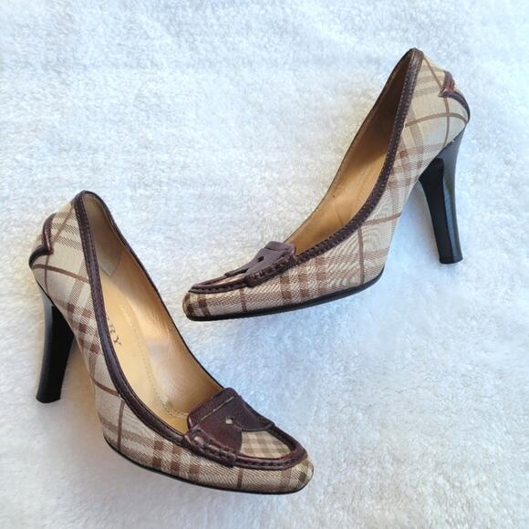 Burberry Novacheck Plaid Loafer Pumps - Picture 1 of 8